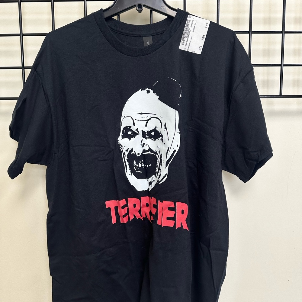 Gildan Black Terrifier Graphic Tee